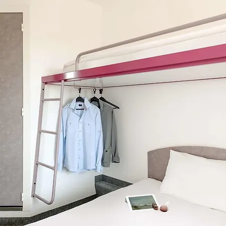 Ibis Budget Leipzig Doelzig מלון